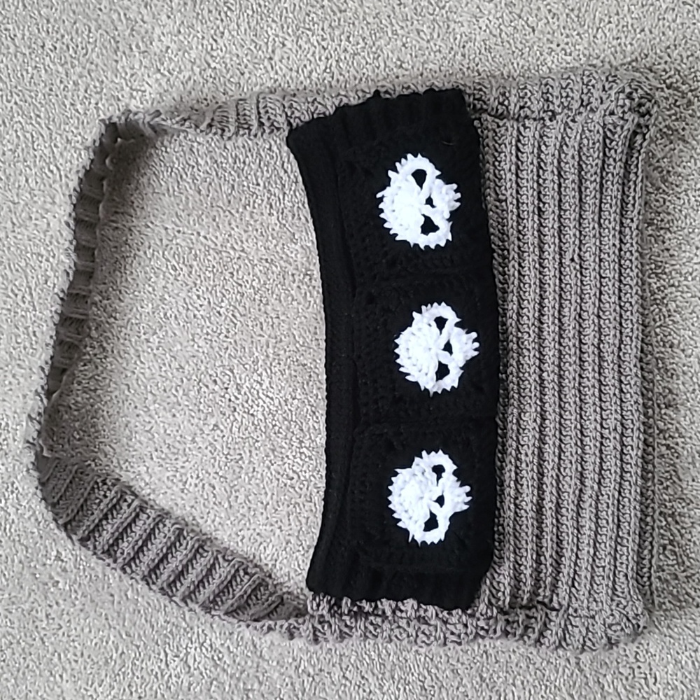 Crochet shoulder bag